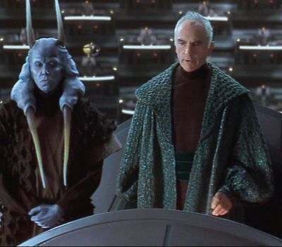 Plik:Finis Valorum senat.jpg