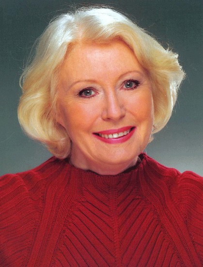 Plik:Christine Hewett.jpg